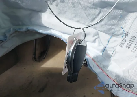 2011 Mercedes-Benz C 300 Sport из США, поврежденный, VIN WDDGF5EB1BR169999